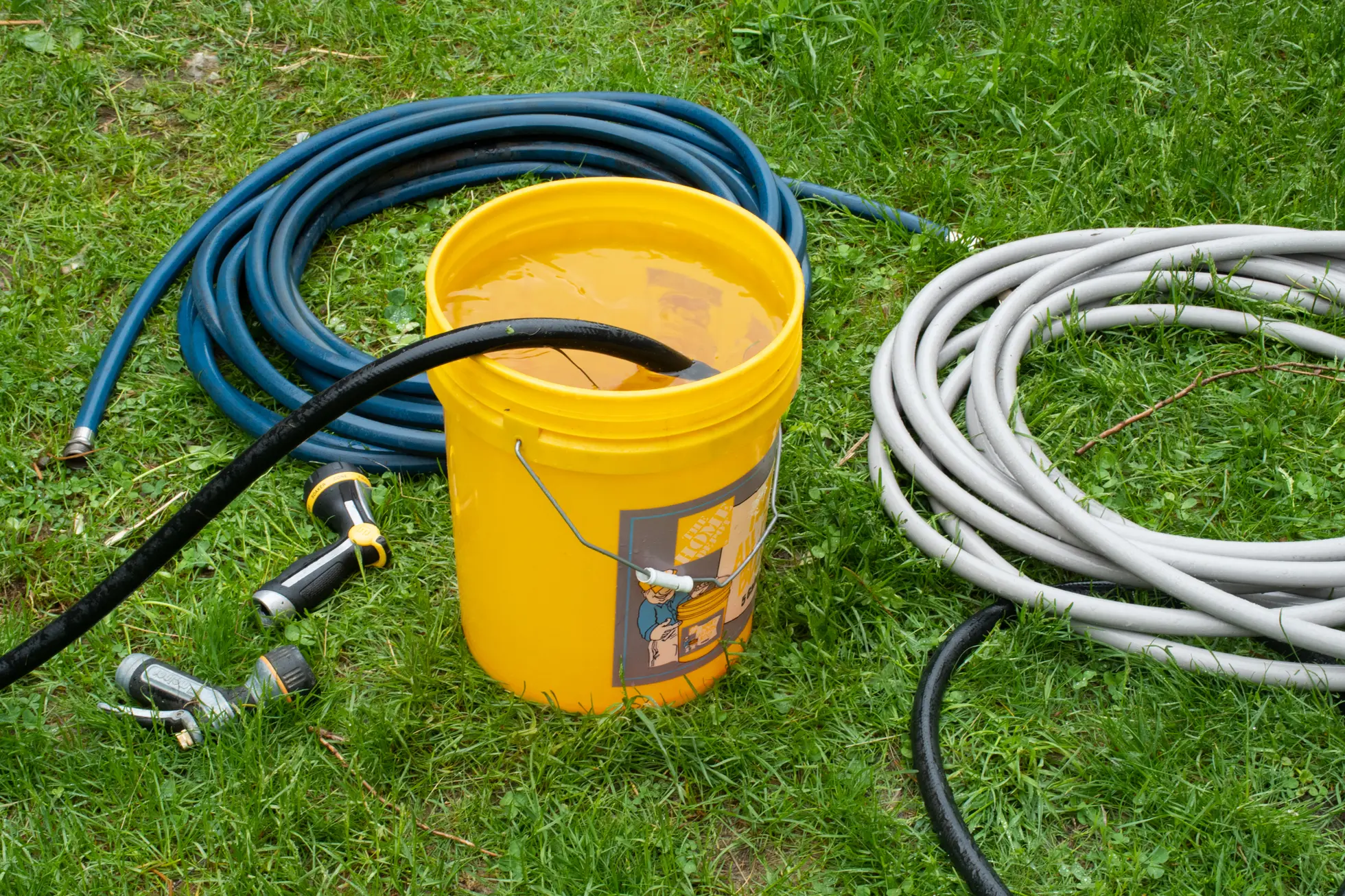gardenhose-2048px-2416
