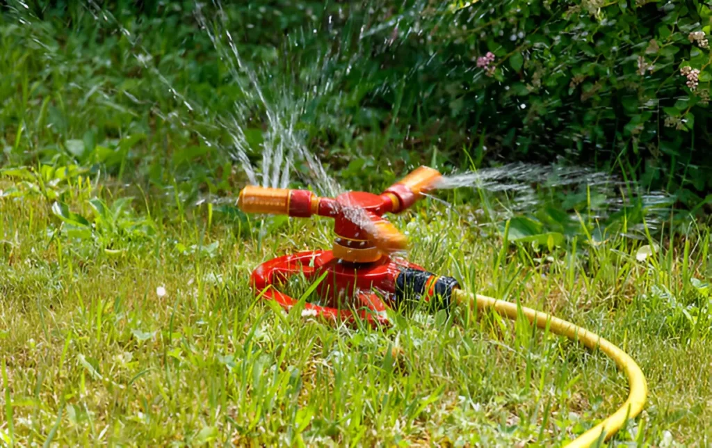 Comparing Rotary Sprinkler vs. Spray Sprinkler