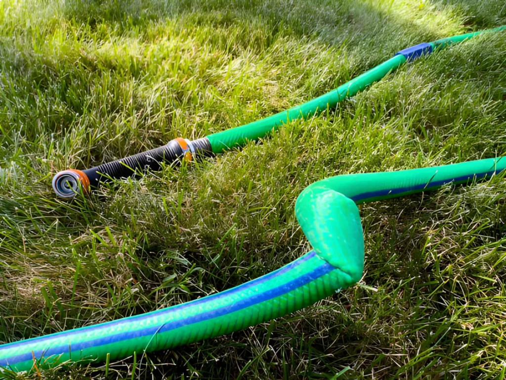 Plastic Hose Pipe Guide Durable Kink Resistant Flexible PVC Hoses